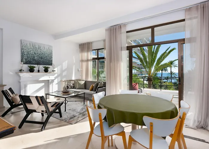 2 Bed Sea View In Marbella Skol