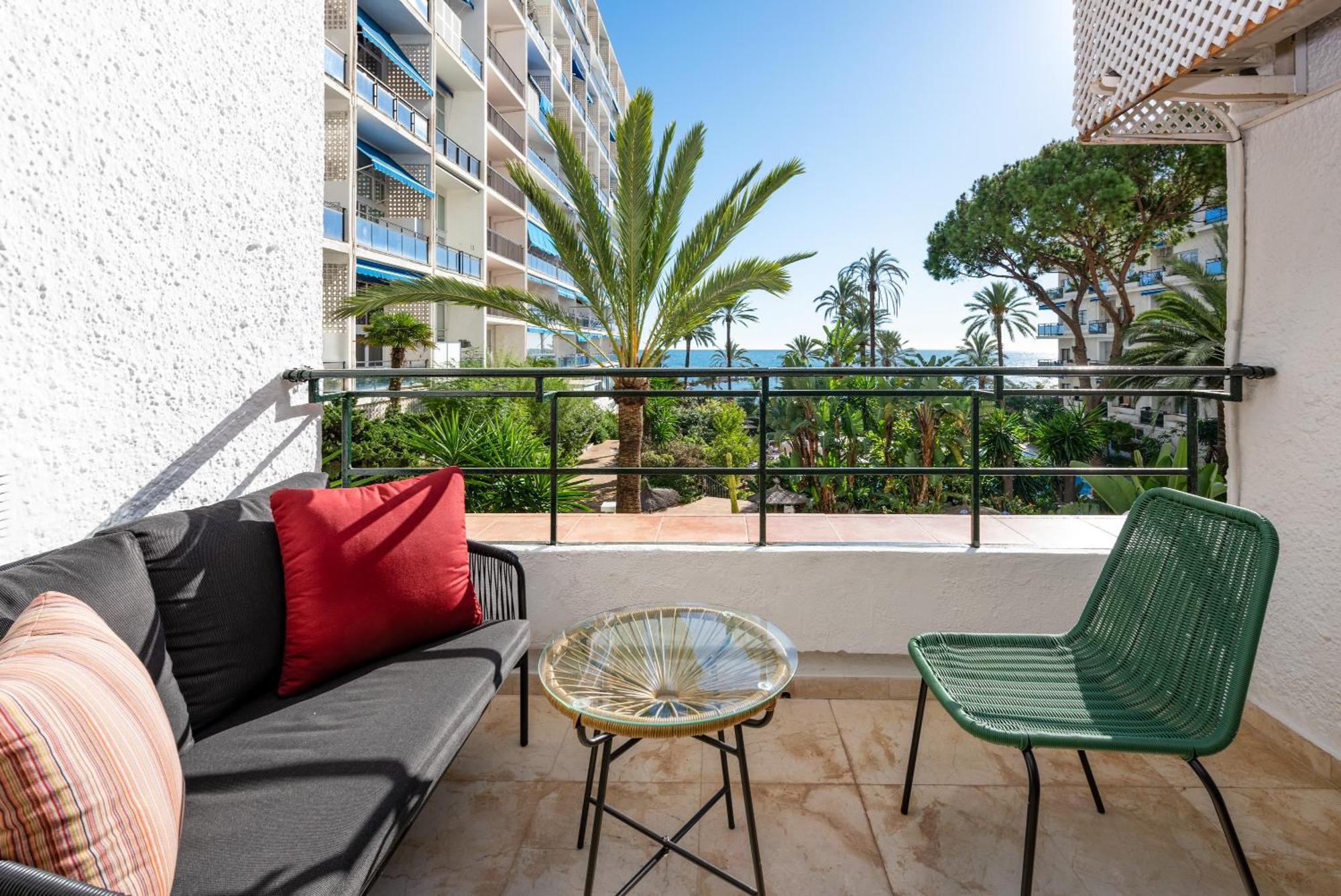 2 Bed Sea View In Skol Appartement Marbellac